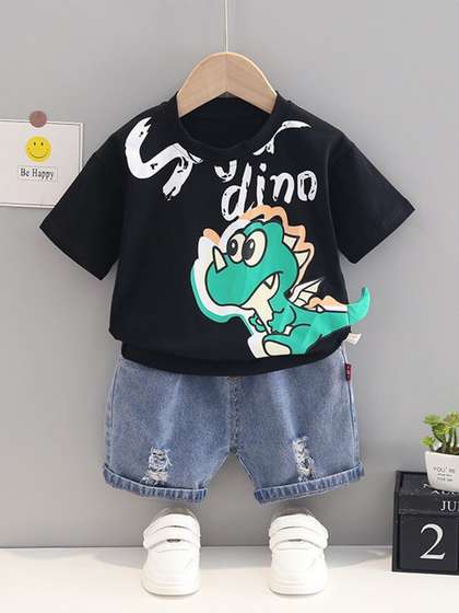 Googo Gaaga Boys Printed
                    T-shirt & Shorts Clothing Set