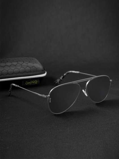 Eyewearlabs
                        Polarised and UV Protected Lens Unisex Metal
                        Black Aviator Sunglasses