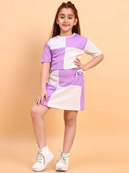 YK Girls Colourblocked
                    Pure Cotton Top With Skirt