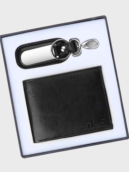 The Wallet Store Men
                    Leather Accessory Gift Set