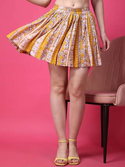SCORPIUS Printed Flared Mini Skirts