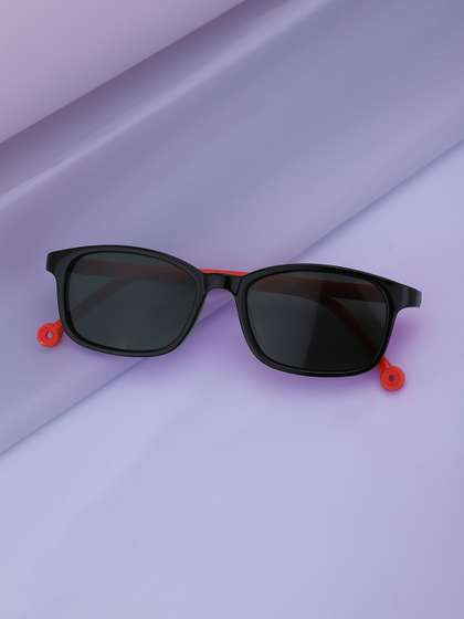Carlton London Boy Black
                    & Red Toned with Polarised Lens Rectangle
                    Sunglass