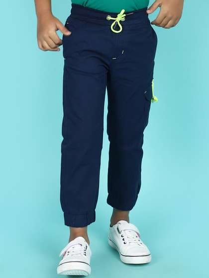 Price History of V-Mart Boys Twill Cargo Jeans from Myntra