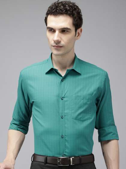 Park Avenue Slim Fit
                        Checked Formal Shirt