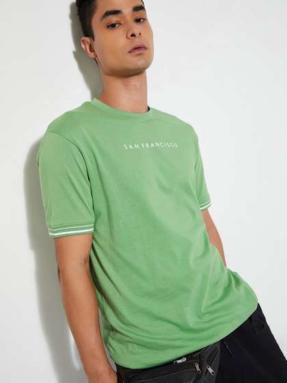 max URB_N Men Regular Fit Solid T-shirt