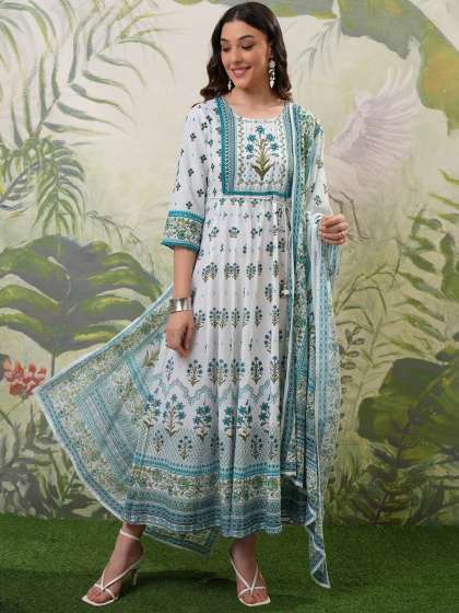 Price History of Vishudh Maxi Ethnic Dress With Dupatta from Myntra 111 12006662