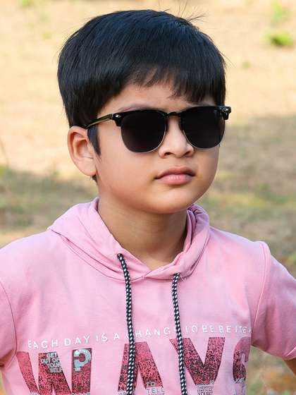 DukieKooky Kids
                      Wayfarer Sunglasses with UV Protected Lens
                      DKSG482A
