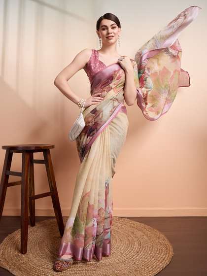 RACHNA Zari Abstract
                        Printed Saree