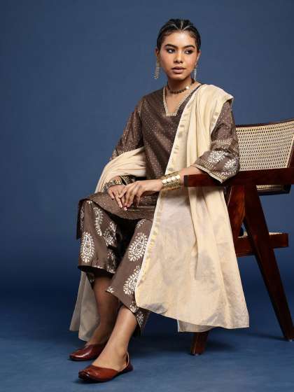 Taavi Paisley Printed Taavi Festive Kurta With Palazzos & With Dupatta