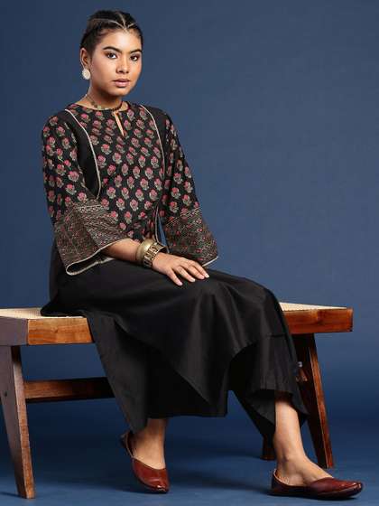 Taavi Floral Printed Gotta Patti Festive Kurta