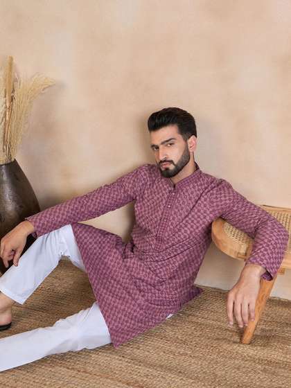 House of Pataudi Ethnic Motifs Embroidered Sequinned Mandarin Collar Straight Kurta