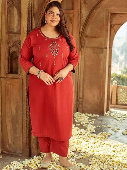 WOMEN PLUS Floral Yoke Design Thread Work Pure Cotton Straight Kurta
