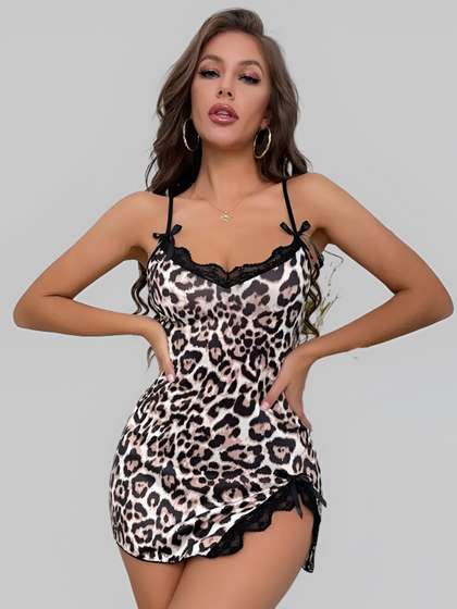 Broiden Animal
                        Printed Baby Doll with Asymmetric