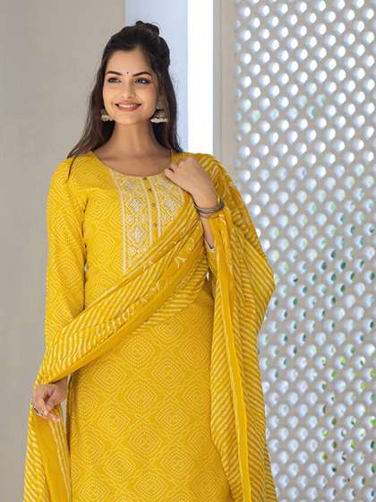 KALINI Bandhani Printed Regular Mirror Work Kurta With Trousers & Dupatta