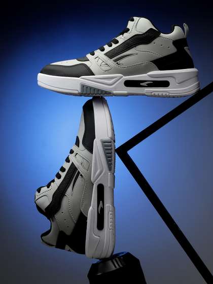 ASIAN Men
                          Colourblocked Sneakers