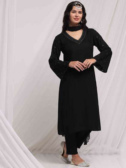 Anouk X fwd Black Ethnic Motifs Embroidered V-Neck Thread Work Kurta with Trousers & Dupatta