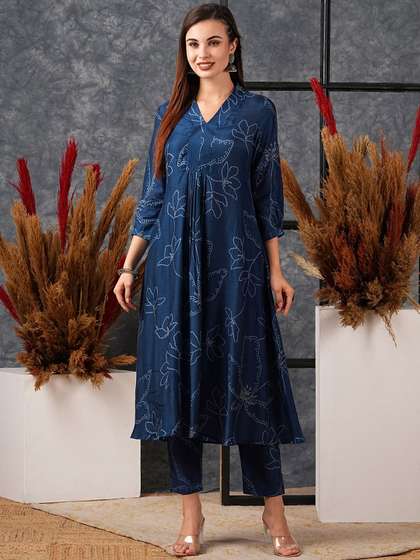 KALINI Women Printed Kurta Sets