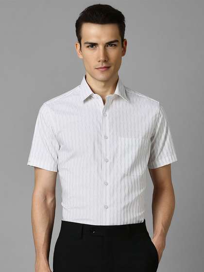Louis Philippe Slim Fit Spread Collar Striped Cotton Formal Shirt