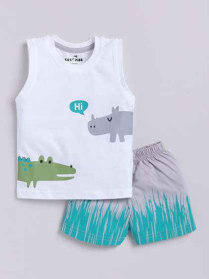 Cutopies Boys Printed
                    T-shirt with Shorts