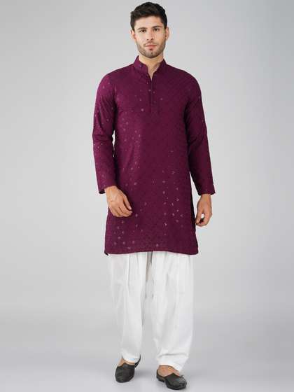 Vastraa Fusion Men Embroidered Kurta