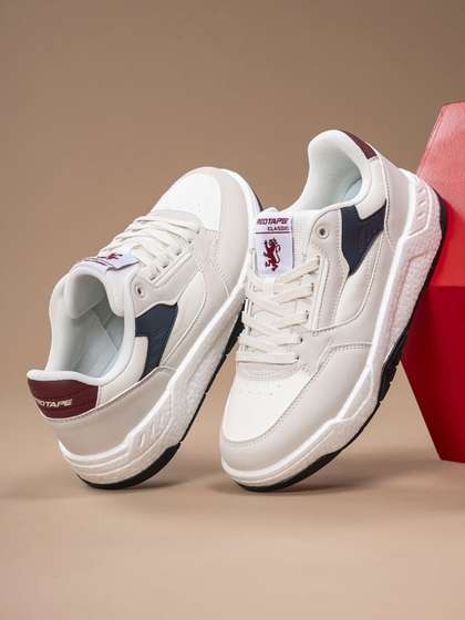 Red Tape Men Solid Round Toe ETPU Sneakers