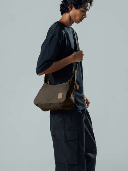 DailyObjects Shopper
                        Shoulder Bag with Bow Detail