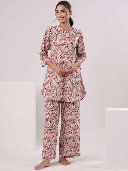 SANSKRUTIHOMES Women
                        Printed Cotton Night suit