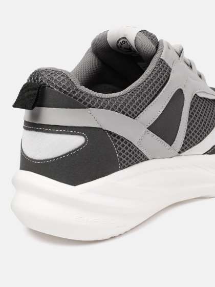 WROGN Men Striped Running Shoes