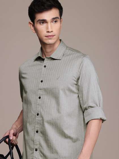 Nautica Pure Cotton Classic Fit Opaque Self Striped Casual Shirt
