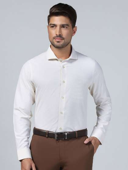 Blackberrys Men'S Beige Textured Formal Slim Fit Wrinkle-Resistant Shirt