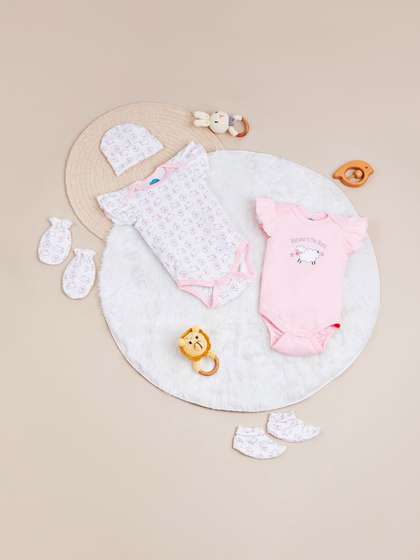 Nauti Nati Infants Pack
                    Of 5 Pure Cotton Baby Apparel Gift Set