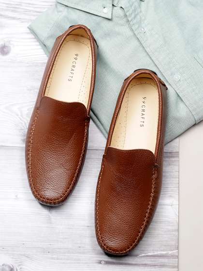 99CRAFTS Men
                        Textured Leather Formal Loafers