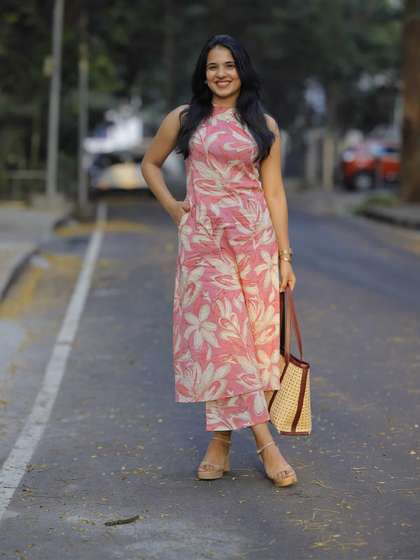 GoSriKi Floral Printed Band Collar Sleeveless Straight Kurta With Palazzos