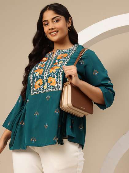 Sztori Plus Size Embroidered Tie-Up Detail Short Kurti