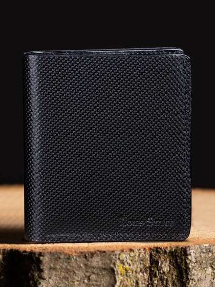 LOUIS STITCH Men
                    Handcrafted Textured Book Shape Leather Two Fold
                    Wallet