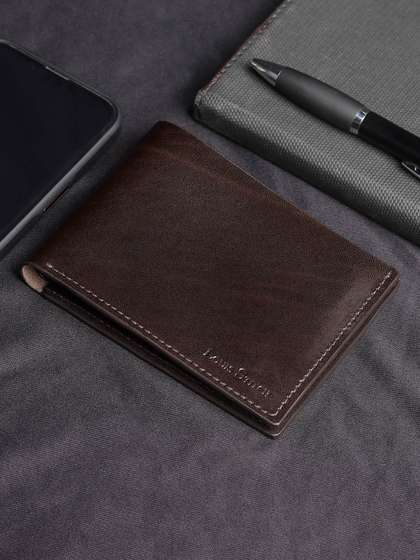 LOUIS STITCH Men
                      Handcrafted Bi Fold Leather Two Fold Wallet
