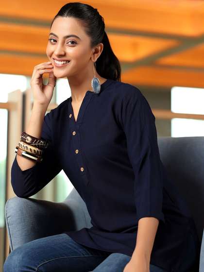 Libas Mandarin Collar Straight Kurti