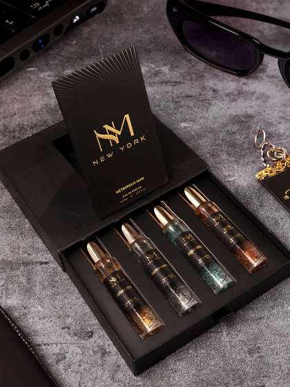 Nourish Mantra NM New
                    York Set of 4 Metropolis Man Luxury Perfume