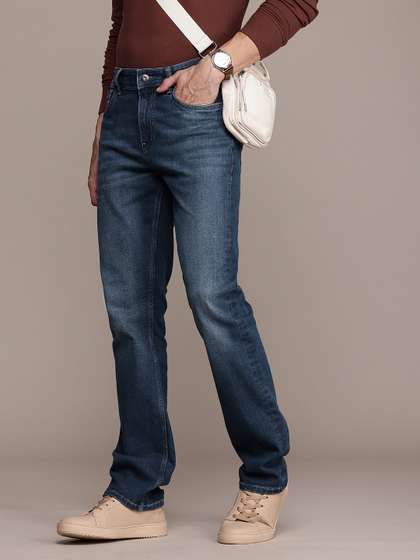 Nautica Men Straight Fit Low-Rise Heavy Fade Stretchable Jeans
