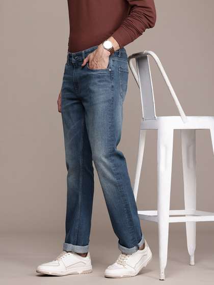 Nautica Men Straight Fit Low-Rise Light Fade Stretchable Jeans