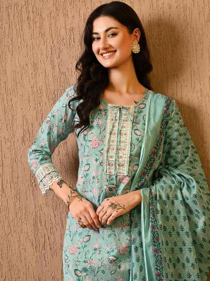 KEOSA Women Floral Printed Regular Pure Cotton Kurta with Trousers & With Dupatta