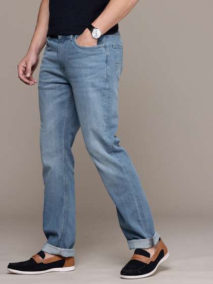 Nautica Men Straight
                        Fit Light Fade Stretchable Jeans