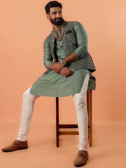KISAH Men Woven Design Nehru Jacket