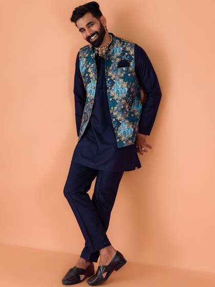 KISAH Men Woven Design Nehru Jacket