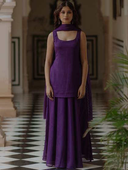 anayna Women
                          Regular Kurta with Skirt & With Dupatta