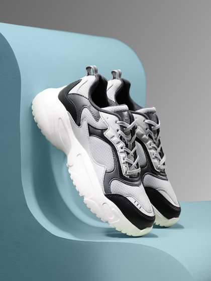 Price History of HRX by Hrithik Roshan Men Urban Chunky Sneaker - Main Image