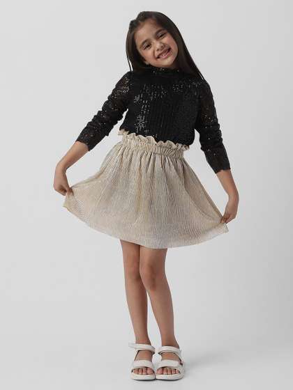 Nauti Nati Girls Frilled
                    Neckline Sleeve Sequin Partywear Combo Set of Top
                    and Skirt