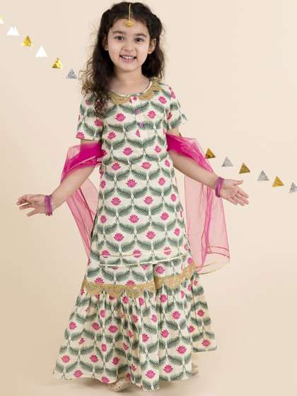 pspeaches Girls Floral
                    Printed Pure Cotton Straight Kurta With Sharara
                    & Dupatta