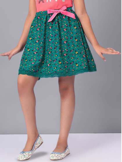 CACA CINA Flared Above Knee Skirts