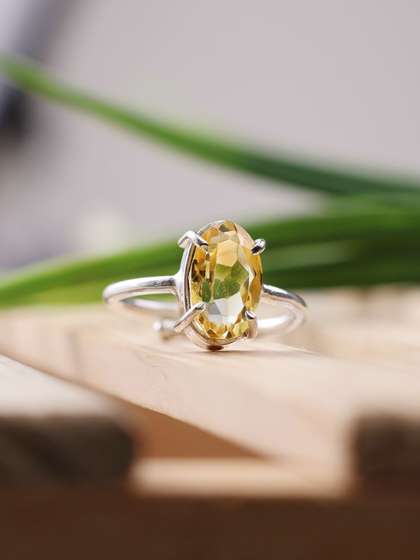 Shubhanjali
                    Silver-Plated Stone-Studded Adjustable Finger Ring